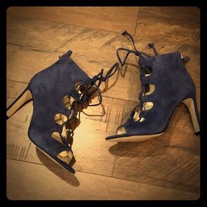 Ninewest Lace Up Heels